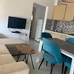 Relax Apartament In Vlora 4